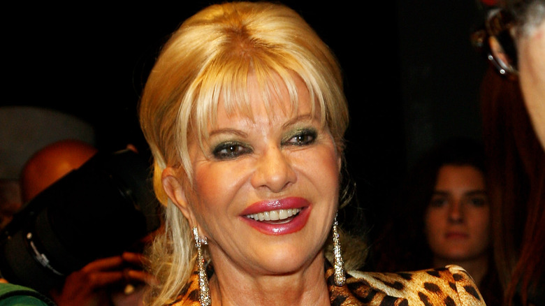 Ivana Trump in green eyeshadow 