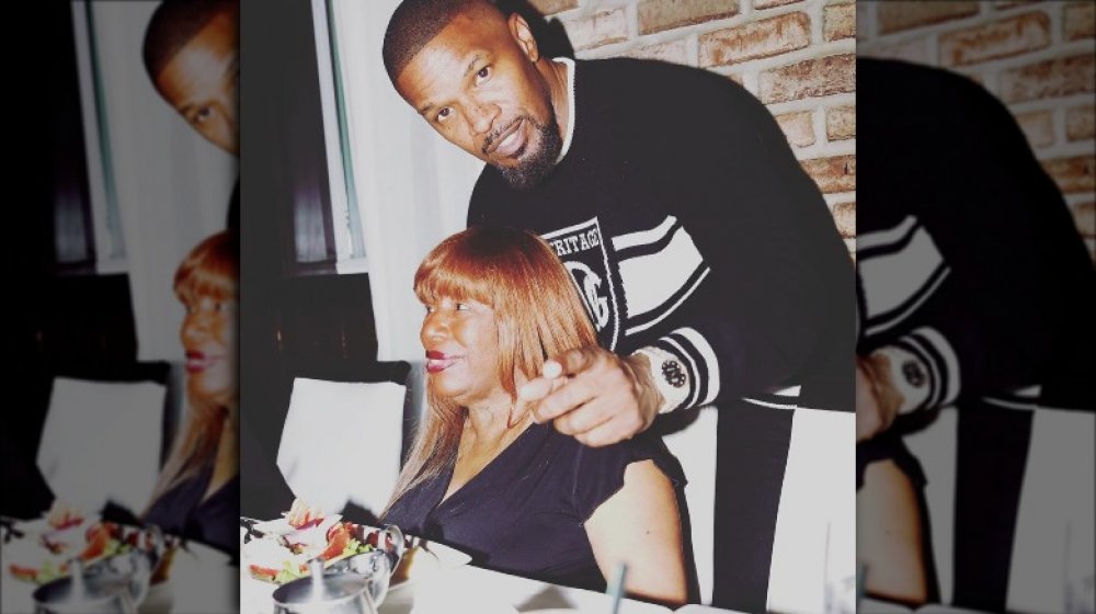 Jamie Foxx with his mother, Louise
