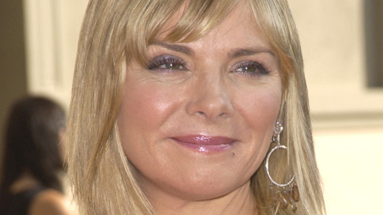 Kim Cattrall wearing hoop earring