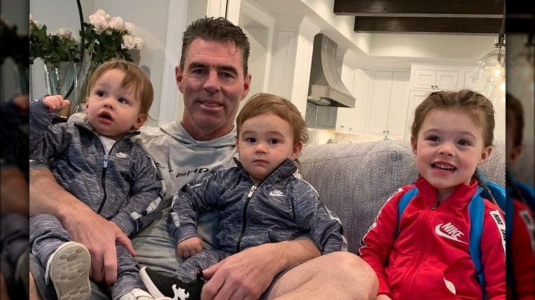 Jim Edmonds with his children 