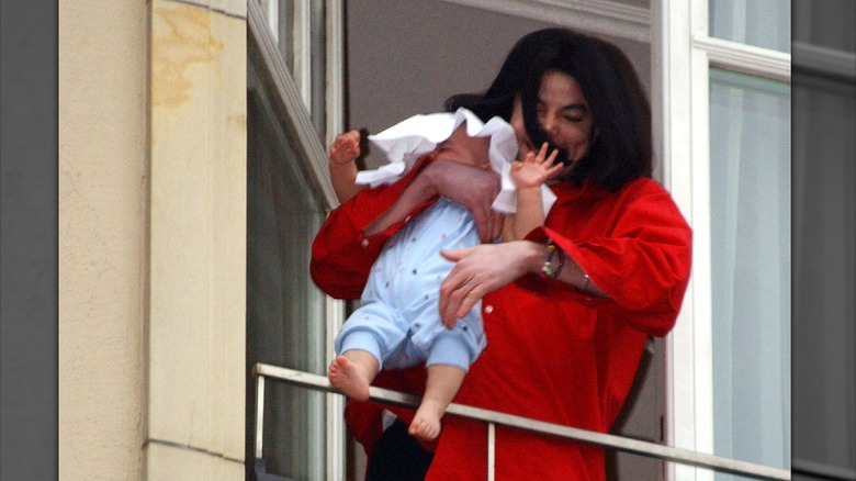 Michael Jackson dangling baby Blanket