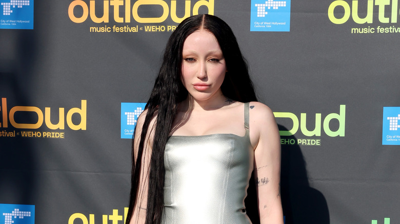 Noah Cyrus on red carpet