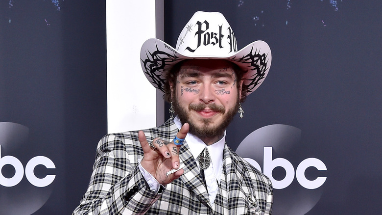 Post Malone in cowboy hat 