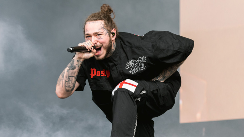 Post Malone in black outfit 