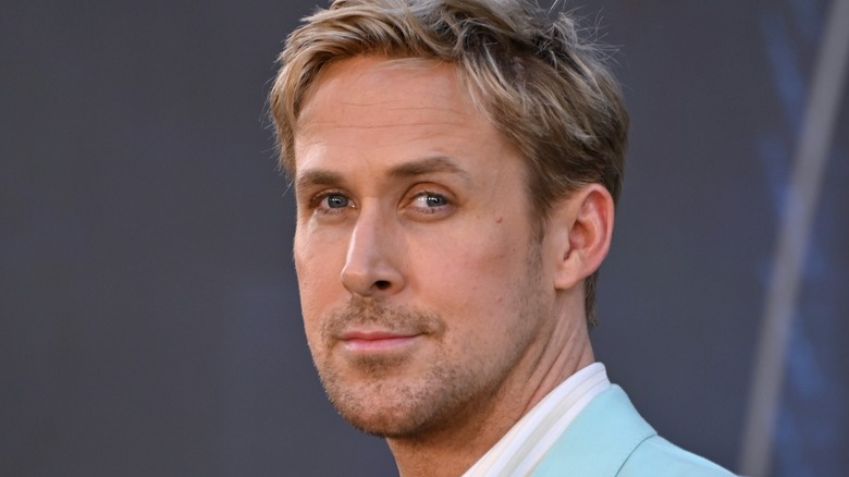Ryan Gosling posing
