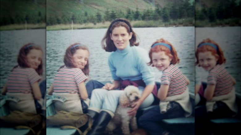 Sarah Ferguson as a child with her mother and sister