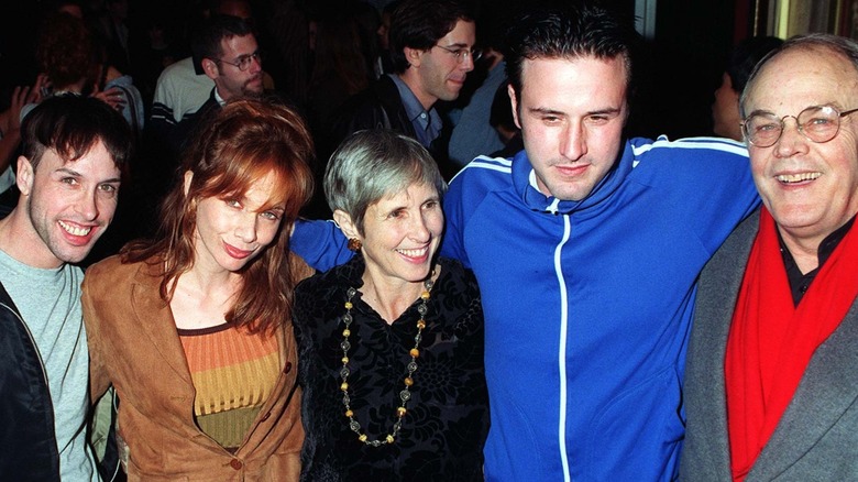 Alexis, Rosanna, and David Arquette posing with parents