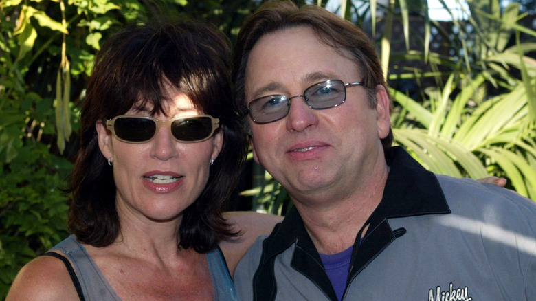 Katey Sagal and John Ritter smiling 