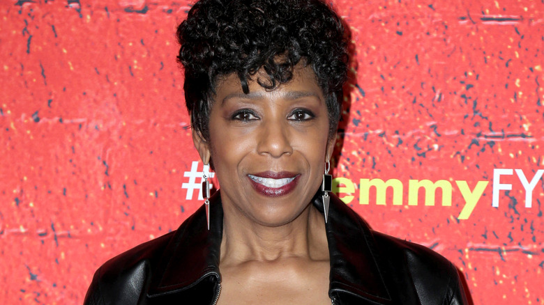 Dawnn Lewis smiling 