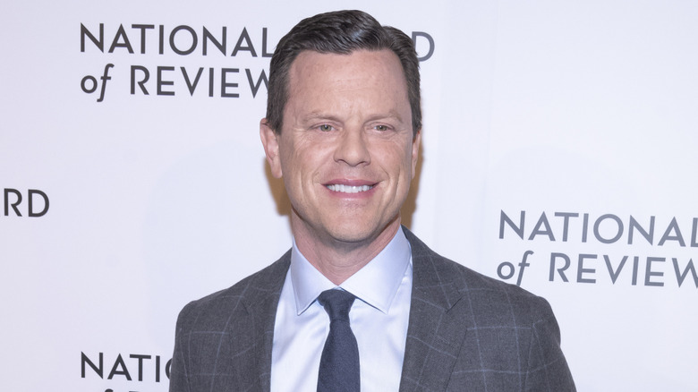 Willie Geist on red carpet