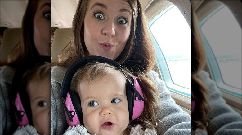 Jana Duggar making silly face