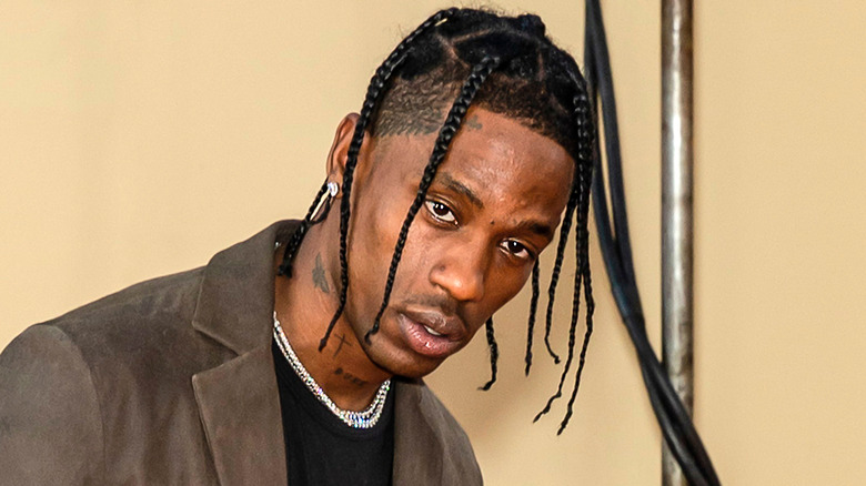 Travis Scott posing