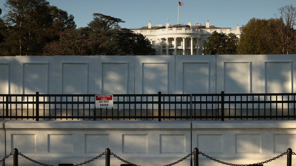 Fencing around the White House in 2020