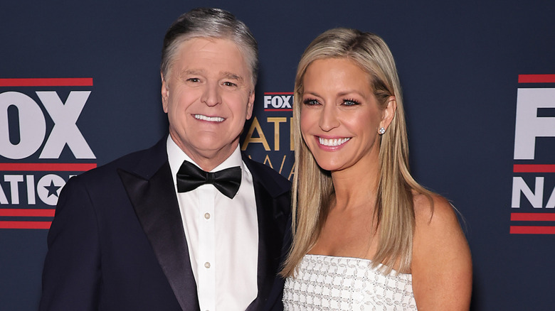 Sean Hannity and Ainsley Earhardt posing together