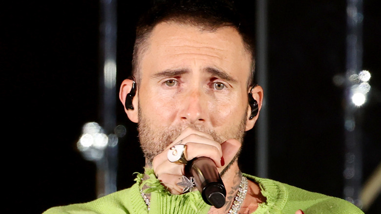 Adam Levine sings 