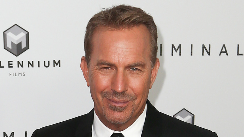 Kevin Costner posing