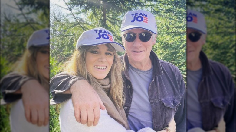 Alejandra Silva and Richard Gere baseball caps