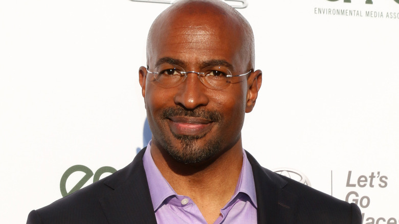 Van Jones smiles on red carpet