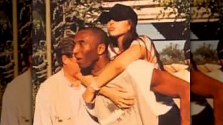 Kobe Bryant and Vanessa Bryant in candid photo