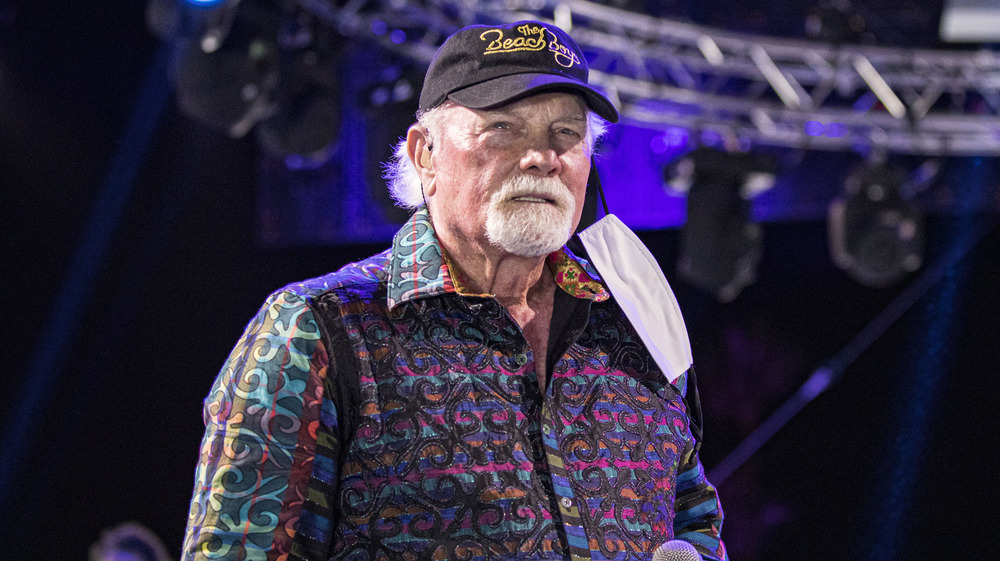 Mike Love performs at Mar-a-Lago