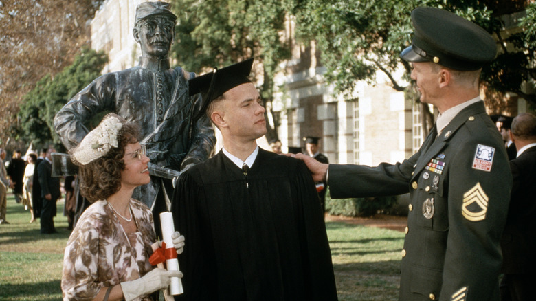 Sally Field and Tom Hanks acting in Forrest Gump