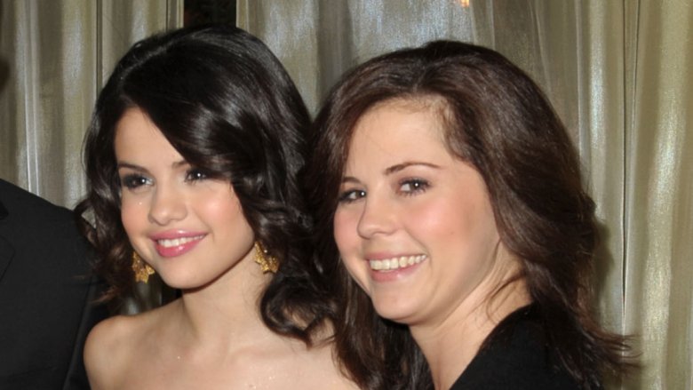 Selena Gomez, Mandy Teefey