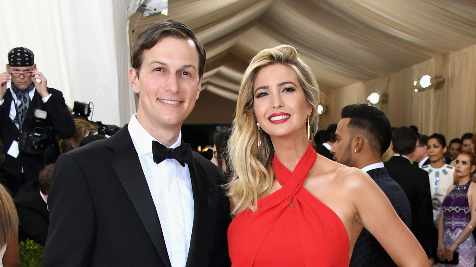 Weird Things About Ivanka Trump & Jared Kushner's Marriage Everyone Ignores