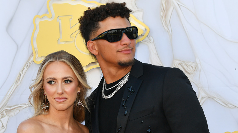 Brittany and Patrick Mahomes posing