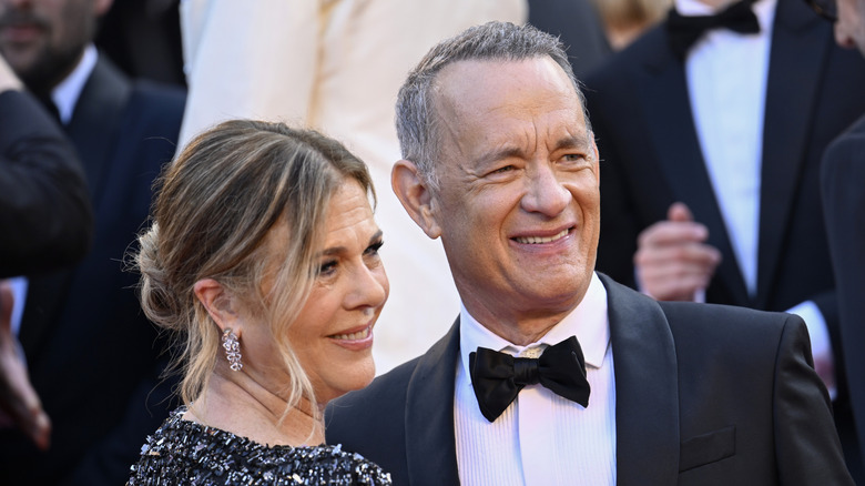 Rita Wilson and Tom Hanks on the red carpet