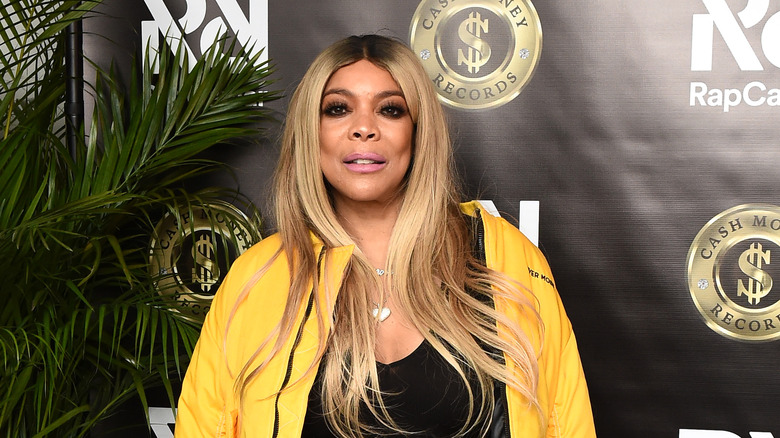 Wendy Williams posing