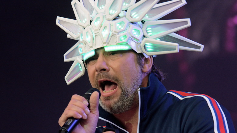 Jay Kay on stage