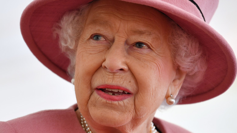 Queen Elizabeth posing