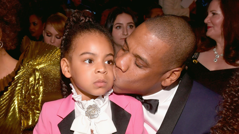 Jay-Z kisses Blue Ivy