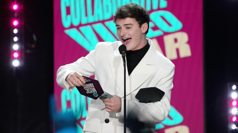 Noah Schnapp presenting at the CMAs