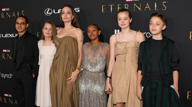 Angelina Jolie and her kids on the red carpet 