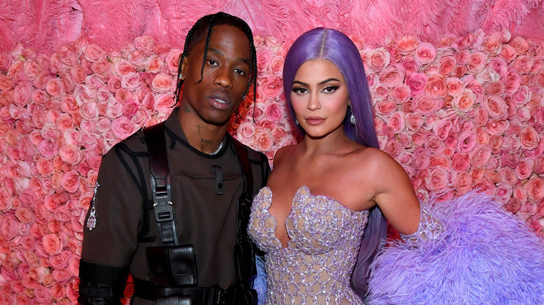 Kylie Jenner and Travis Scott posing