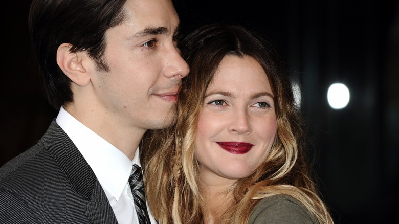 Justin Long and Drew Barrymore