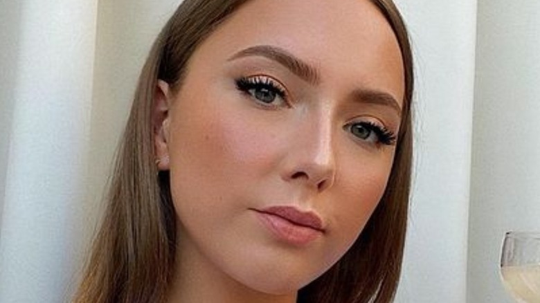 Hailie Jade Mathers pursing lips