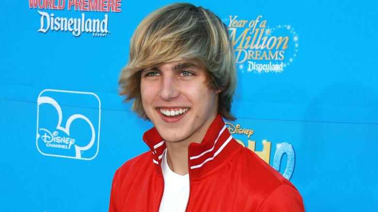 Cody Linley smiling in 2007