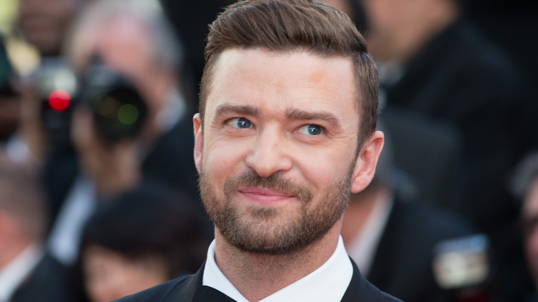 Justin Timberlake posing