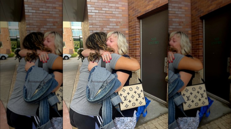 Cathy Nesbitt-Stein and Vivi-Anne hugging