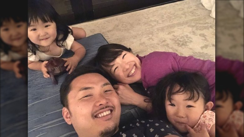 Marie Kondo and family selfie