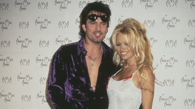 Pamela Anderson and Tommy Lee smiling