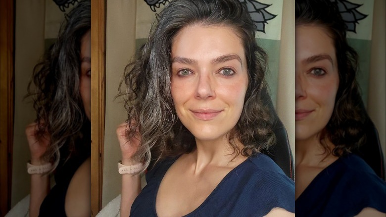 Adrianne Curry-Rhode natural selfie