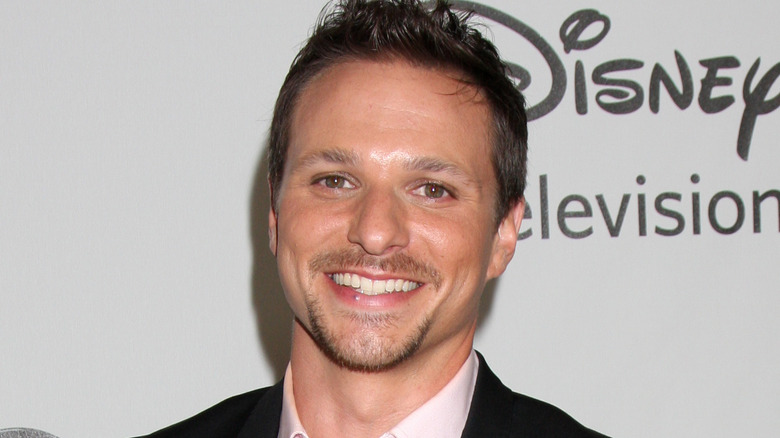 Drew Lachey smiling