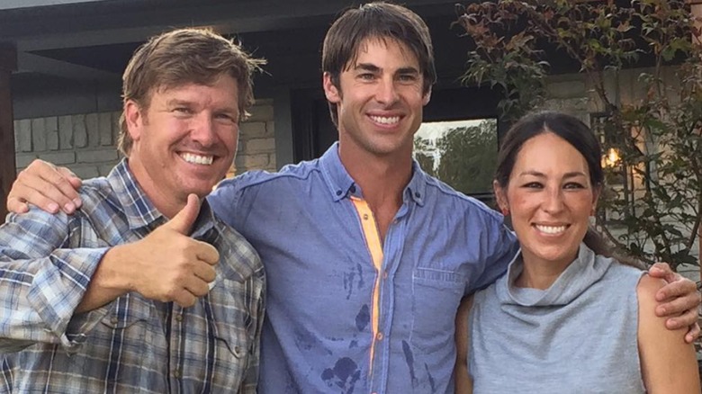 HGTV Fixer Upper crew posing together