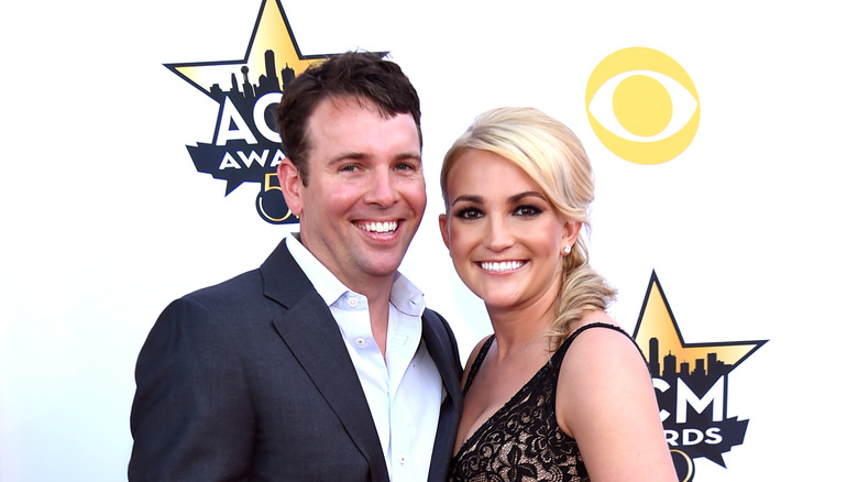 Jamie Watson and Jamie Lynn Spears posing at the ACM Awards