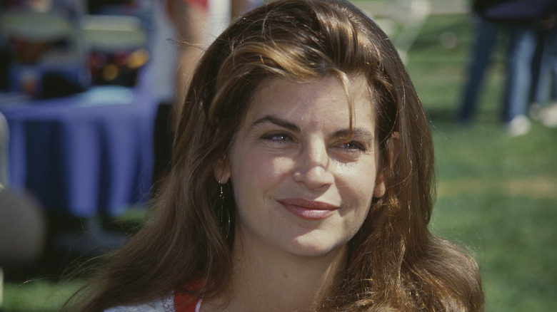 Kirstie Alley smiling in 1991