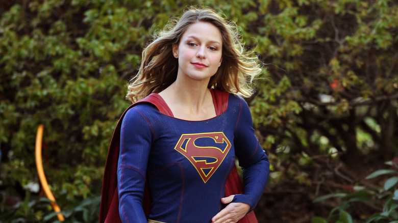 Melissa Benoist wears her "Supergirl" costume on set in 2017