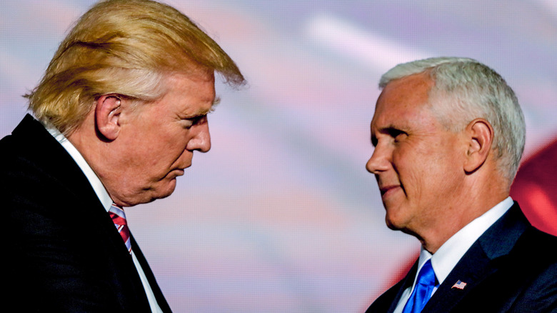 Donald Trump and Mike Pence shaking hands